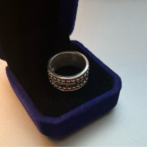 Sterling silver spinner ring size 7.5 new - Picture 3 of 4